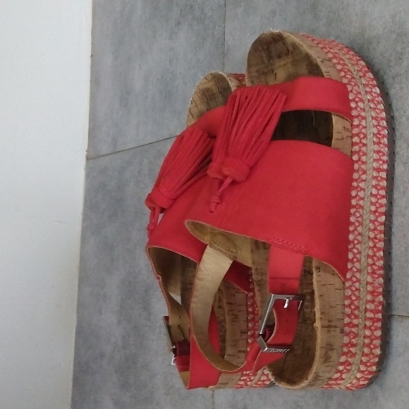 SCHULTZ Plataforma - Picture 3 of 13